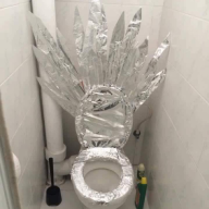 БелыйТрон